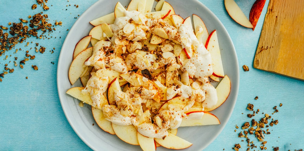 How Can You Prepare Healthy Snack Recipes Using Seasonal Fruits?